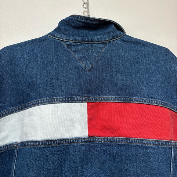 NWOT Tommy Hilfiger Tommy Jeans Claire Cropped Denim Jacket Size XL - Picture 13 of 13